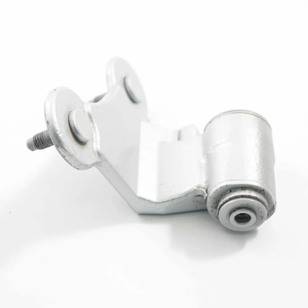 Charnière de porte arrière gauche inférieure Iridium argent 775 pour Mercedes W212 à propos du numéro de pièce A2047301237 Mercedes W212 Charnière de porte arrière gauche inférieure Iridium argent 775 - SKU A2047301237-IRS - Numéro de pièce A2047301237