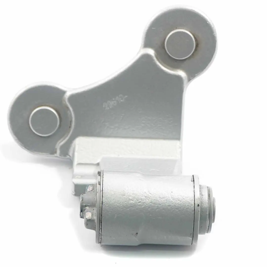 Bisagra Puerta Trasera Derecha Inferior Iridium Silver 775 para Mercedes W212 con número de pieza A2047301337 Mercedes W212 Bisagra Puerta Trasera Derecha Inferior Iridium Silver 775 - SKU A2047301337-IRS - Número de pieza A2047301337