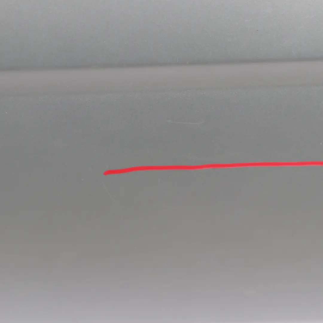 Puerta Trasera Izquierda Clase C Berlina Plata Iridium - 775 para Mercedes W204 con número de pieza A2047302100 Mercedes W204 Puerta Trasera Izquierda Clase C Berlina Plata Iridium - 775 - SKU A2047302100-IRS - Número de pieza A2047302100