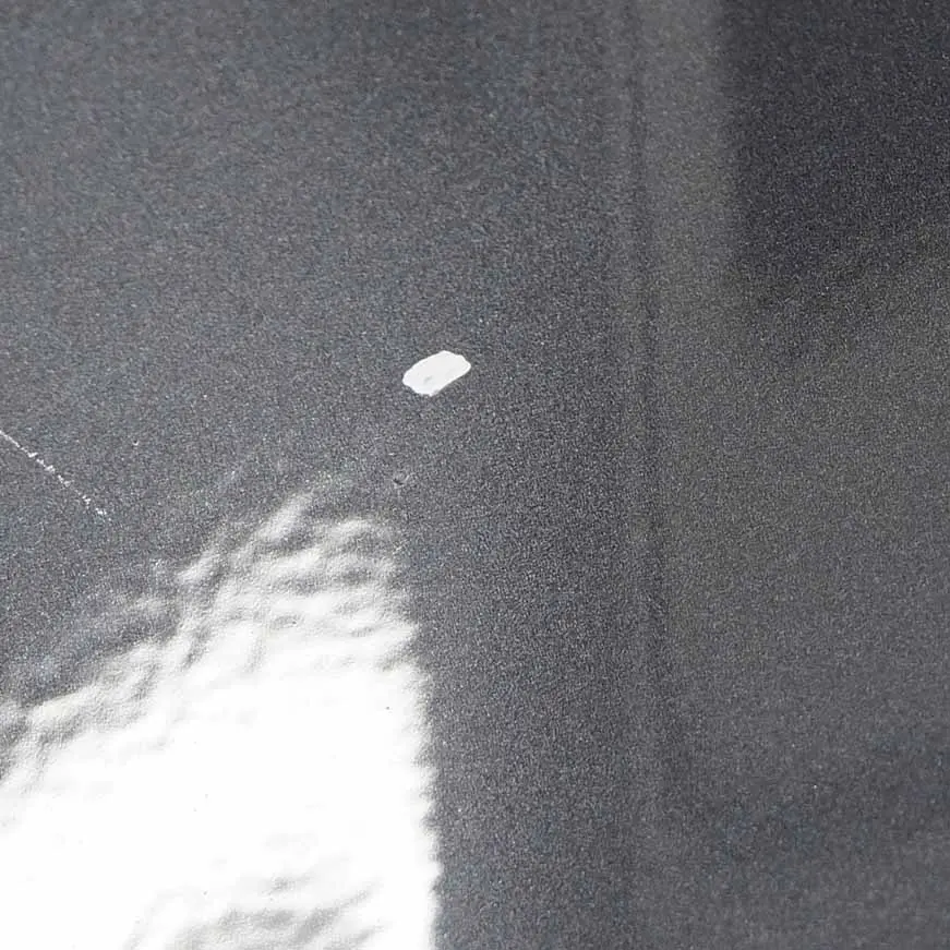 Recouvrement de porte arrière gauche gris ténorite métallisé - 755 pour Mercedes W204 à propos du numéro de pièce A2047302100 Mercedes W204 Recouvrement de porte arrière gauche gris ténorite métallisé - 755 - SKU A2047302100-TNG - Numéro de pièce A2047302100