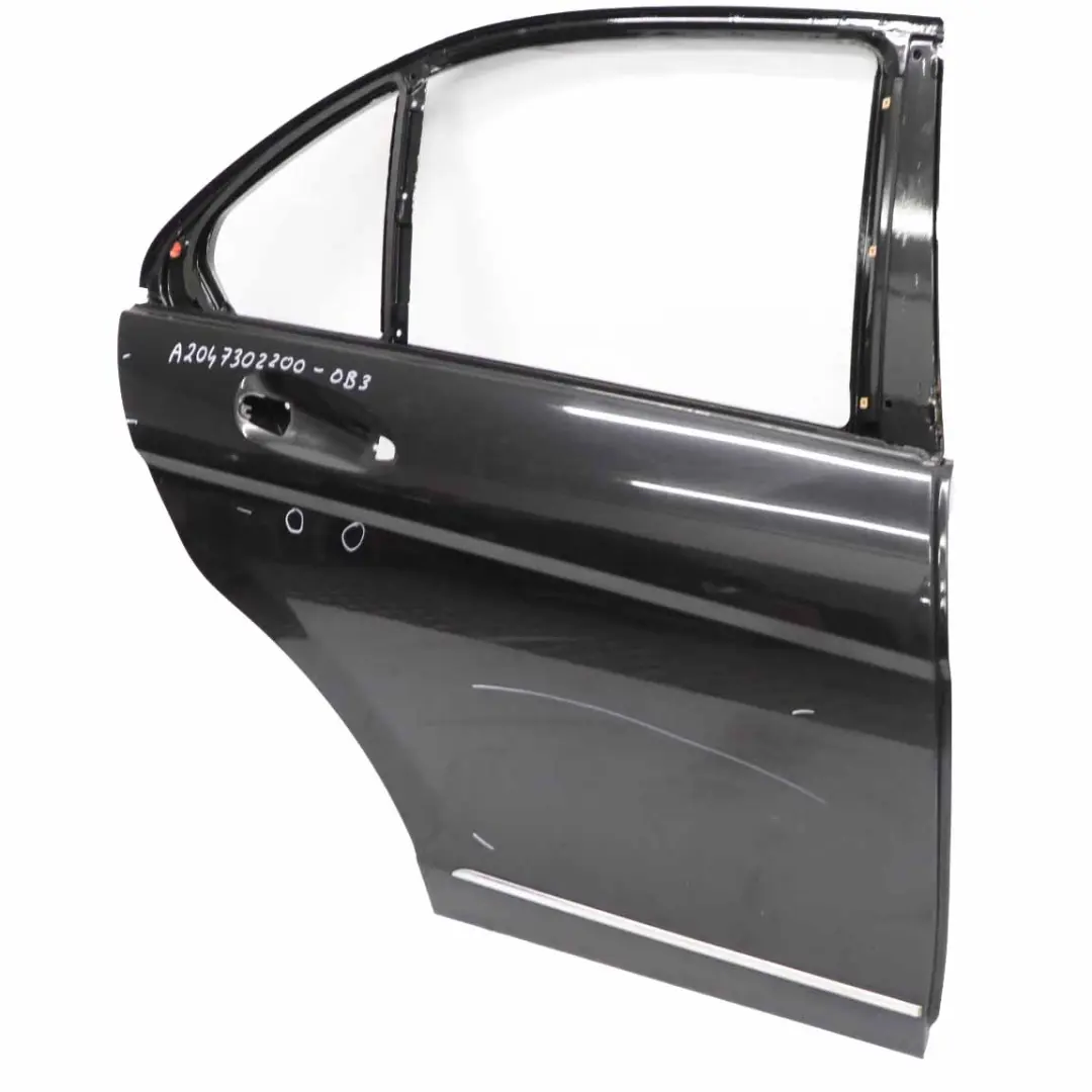 Puerta Trasera Derecha Cubierta Negro Obsidiana Metalizado - 197 para Mercedes W204 con número de pieza A2047302200 Mercedes W204 Puerta Trasera Derecha Cubierta Negro Obsidiana Metalizado - 197 - SKU A2047302200-OB3 - Número de pieza A2047302200