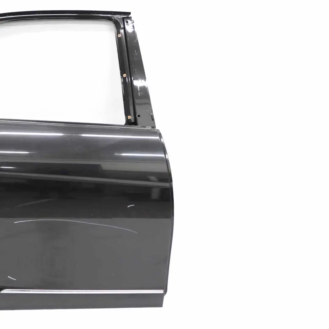 Mercedes W204 Tür hinten rechts Verkleidung Obsidianschwarz Metallic - 197 - SKU A2047302200-OB3 - Teilenummer A2047302200