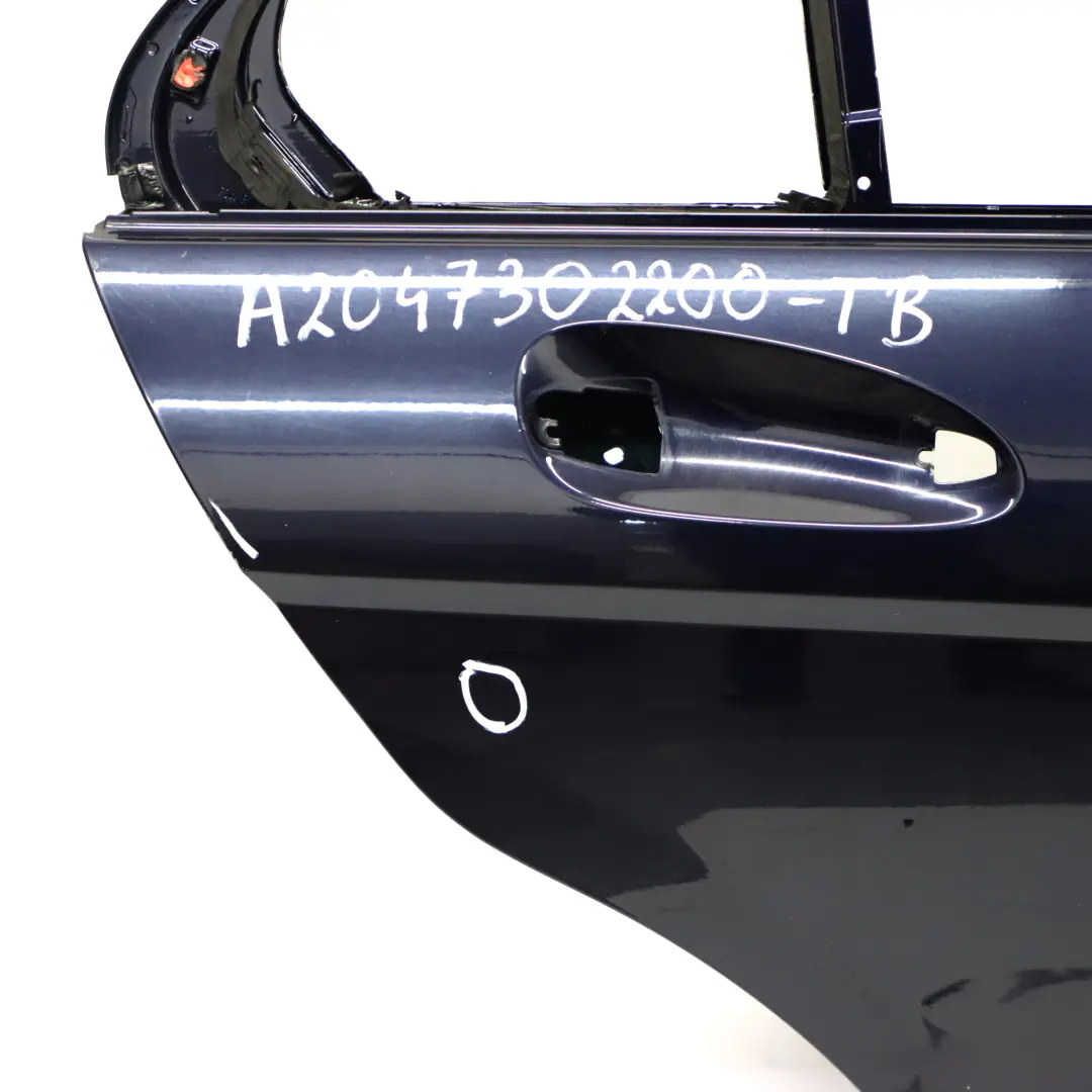 Tür hinten rechts Tansanitblau Metallic - 359 für Mercedes W204 mit Teilenummer A2047302200 Mercedes W204 Tür hinten rechts Tansanitblau Metallic - 359 - SKU A2047302200-TB - Teilenummer A2047302200