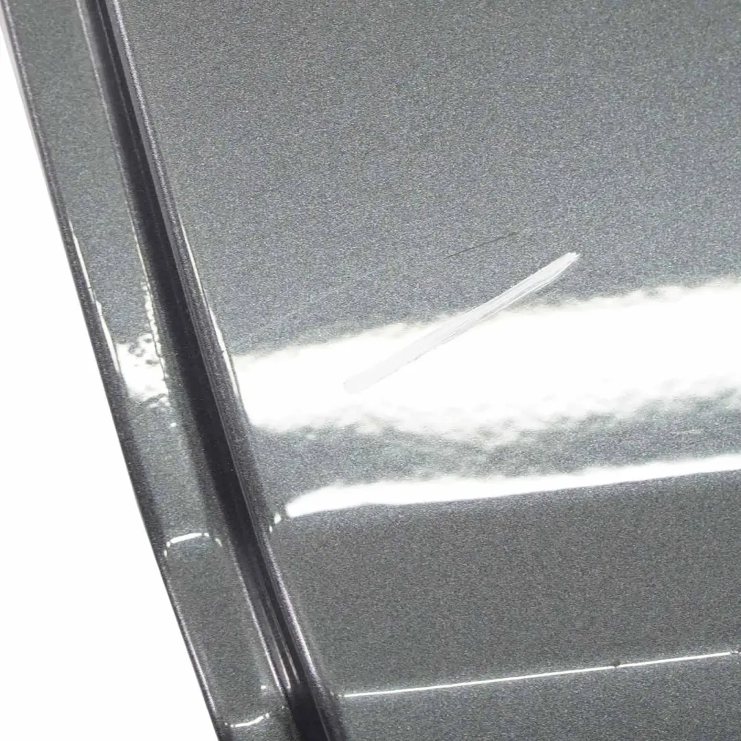 Drzwi Prawe Tylne Tenorite Grey 755 do Mercedes W204 o numerze A2047302200 Mercedes W204 Drzwi Prawe Tylne Tenorite Grey 755 - SKU A2047302200-TNG - Numer Części A2047302200