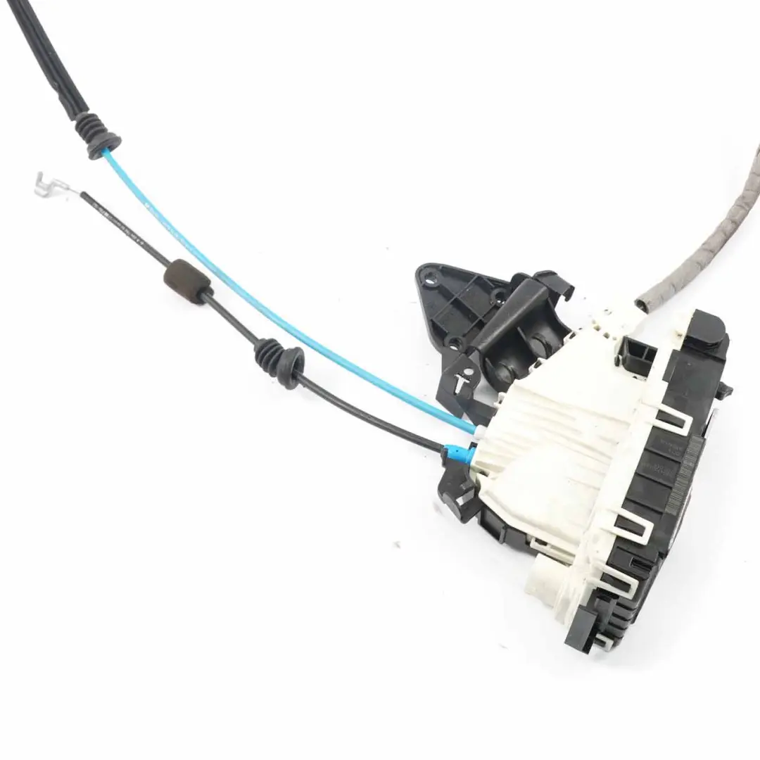 Mercedes W204 W212 Mécanisme Verrouillage Arrière Droit - SKU A2047302235-1 - Numéro de pièce  A2047302235
