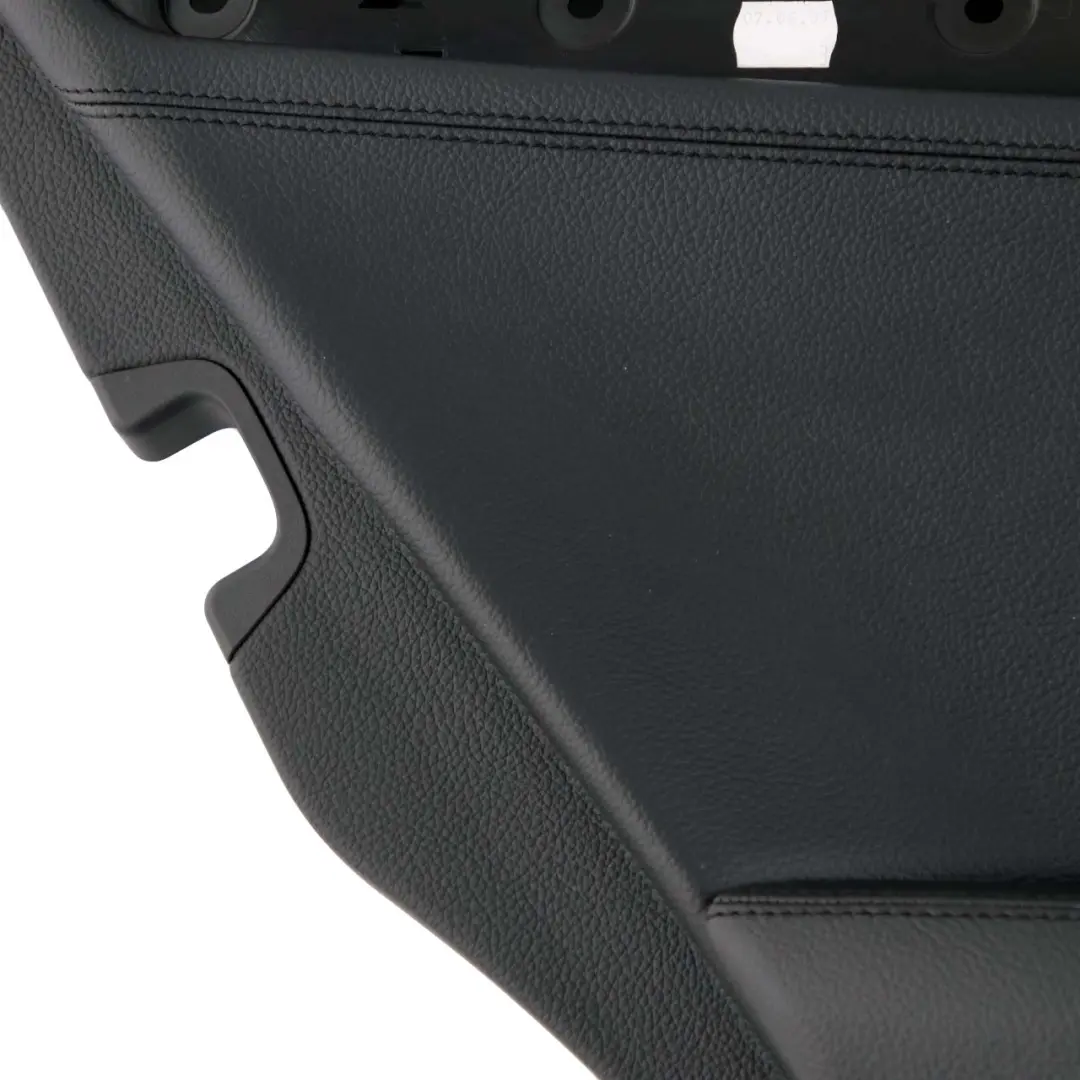 Mercedes W204 Panneau garniture de carte de porte arrière gauche Cuir noir - SKU A2047302462 - Numéro de pièce A2047302462