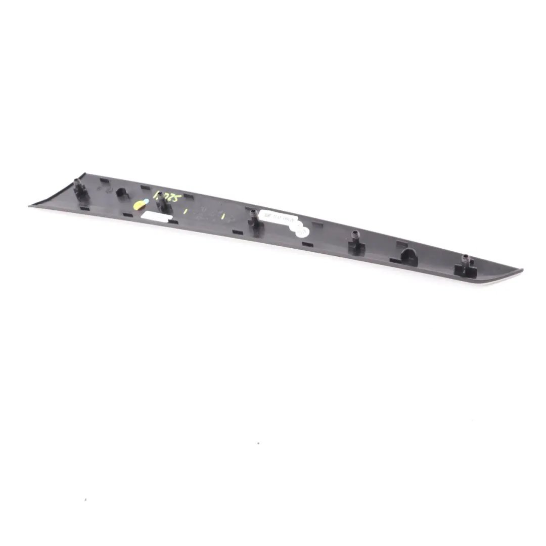 Bande Porte Arrière Gauche Décor Intérieur Aluminium pour Mercedes W204 à propos du numéro de pièce A2047302922 Mercedes W204 Bande Porte Arrière Gauche Décor Intérieur Aluminium - SKU A2047302922 - Numéro de pièce A2047302922