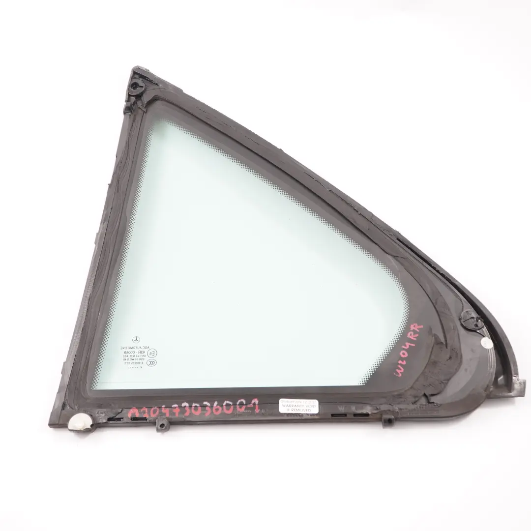 Mercedes W204 trasera derecha cuarto de la ventana lateral de vidrio verde AS2 - SKU A2047303600-1 - Número de pieza A2047303600