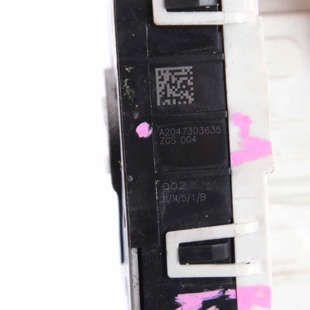 Door Lock Mercedes W176 W246 W212 Rear Right O/S Catch Actuator to with Part number A2047303635 Door Lock Mercedes W176 W246 W212 Rear Right O/S Catch Actuator - SKU A2047303635-2 - Part number A2047303635