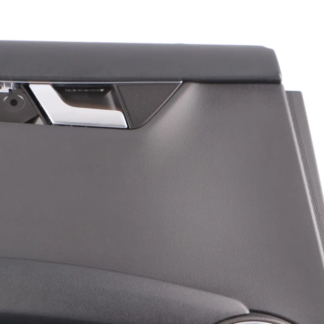 Porta Posteriore Sinistra Rivestimento Pannello Nero per Mercedes W204 con numero di parte A2047304362 Mercedes W204 Porta Posteriore Sinistra Rivestimento Pannello Nero - SKU A2047304362 - Numero di parte A2047304362