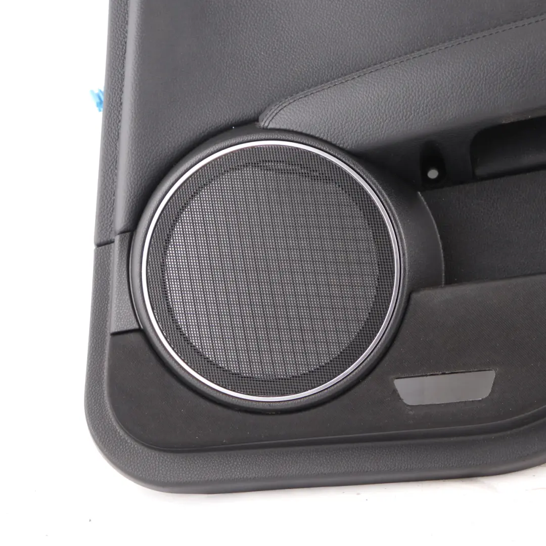 Scheda porta rivestimento posteriore destro nero per Mercedes W204 con numero di parte A2047304562 Mercedes W204 Scheda porta rivestimento posteriore destro nero - SKU A2047304562 - Numero di parte A2047304562