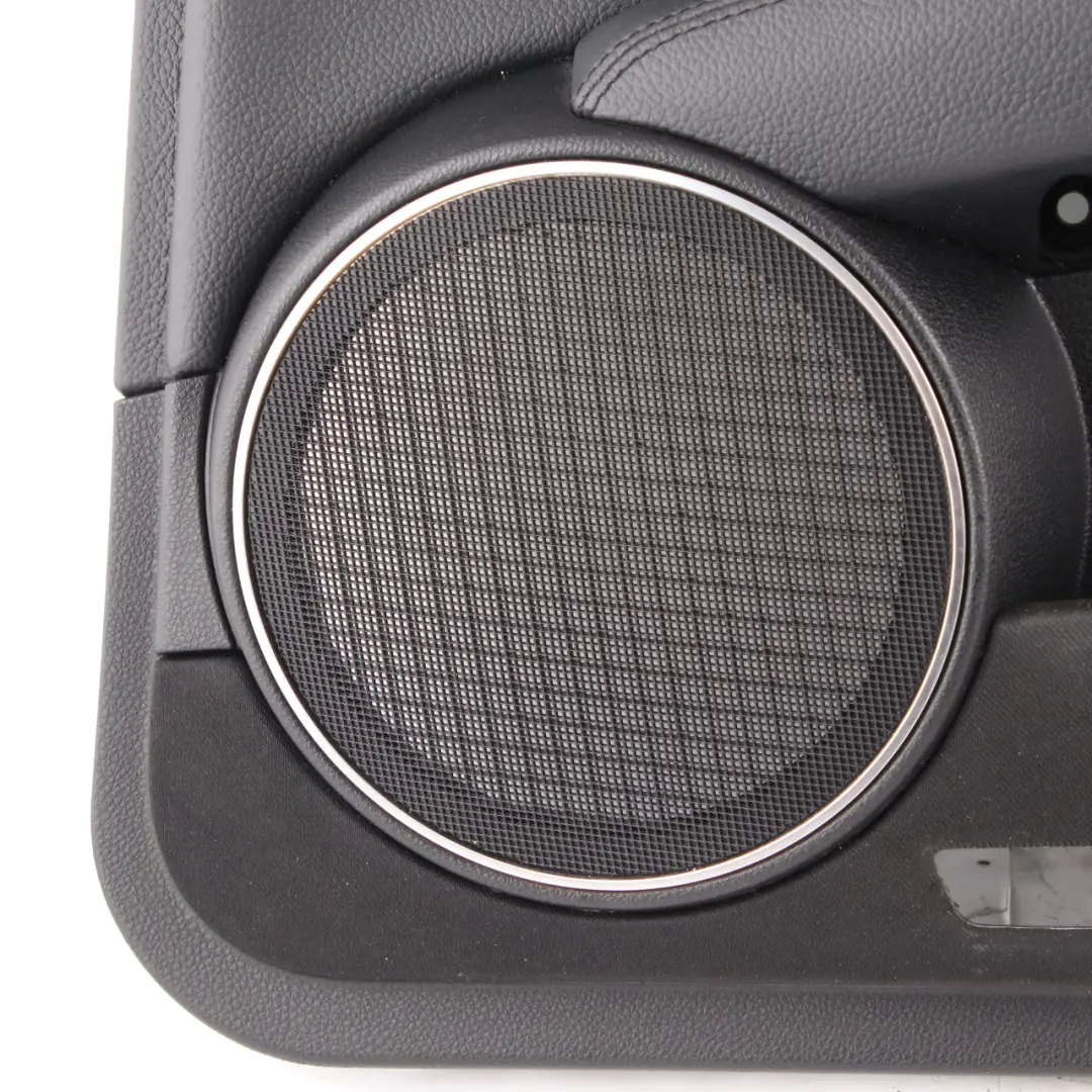 Mercedes W204 Embellecedor panel trasero derecho negro - SKU A2047304562 - Número de pieza A2047304562