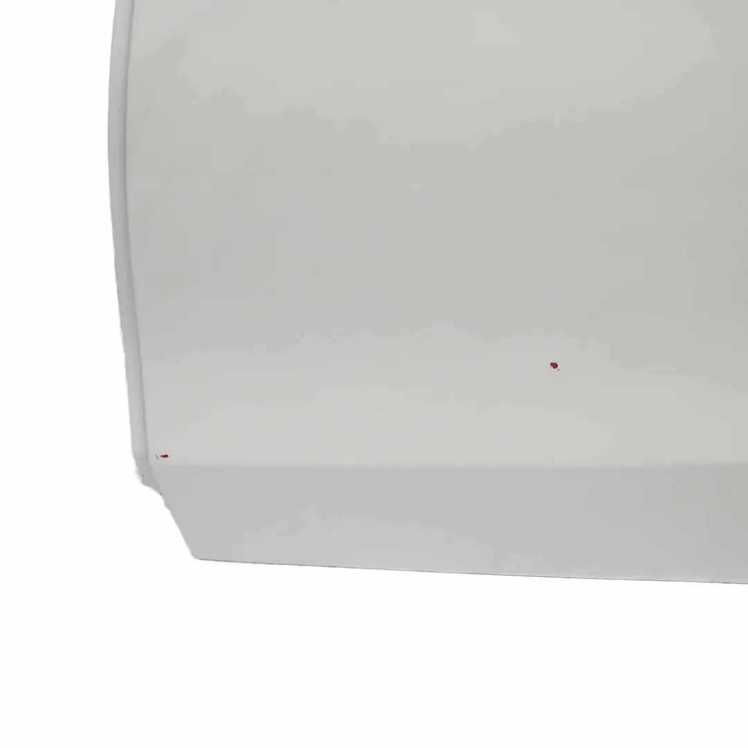 Puerta Trasera Izquierda Revestimiento Blanco Polar - 149 para Mercedes W205 con número de pieza A2057320110 Mercedes W205 Puerta Trasera Izquierda Revestimiento Blanco Polar - 149 - SKU A2057320110-POL - Número de pieza A2057320110