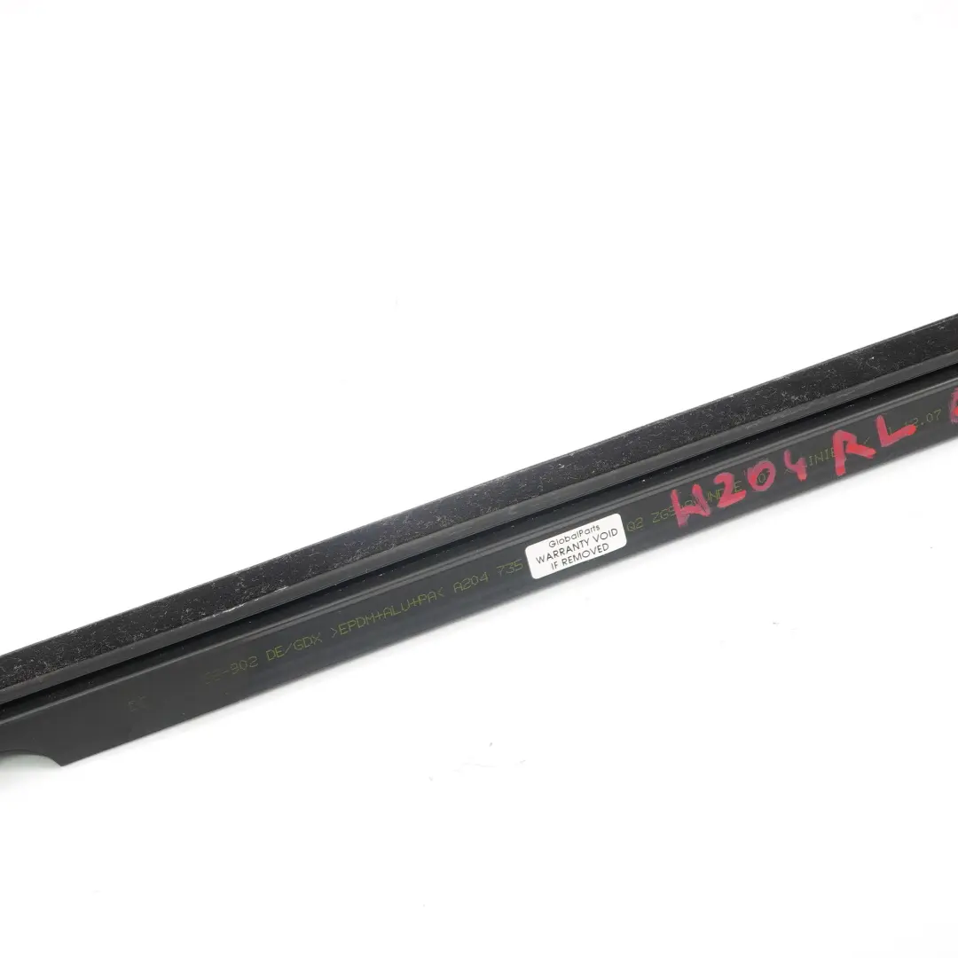  Mercedes-Benz C W204 Rear Left Window Rail Sealing Strip Trim - SKU A2047350365 - Número de pieza A2047350365