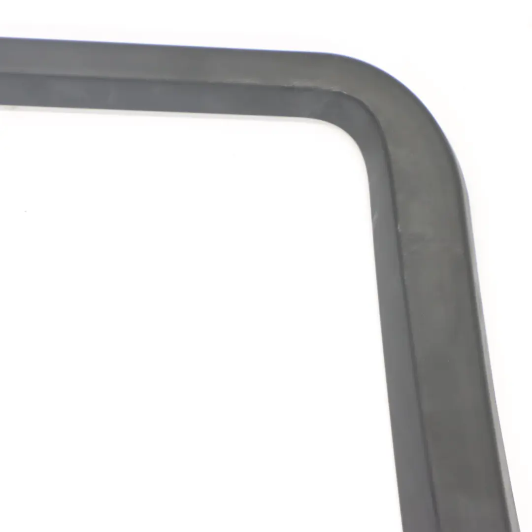 sello ventana trasera izquierda puerta marco sellado para Mercedes S204 con número de pieza A2047350371 Mercedes S204 sello ventana trasera izquierda puerta marco sellado - SKU A2047350371 - Número de pieza A2047350371