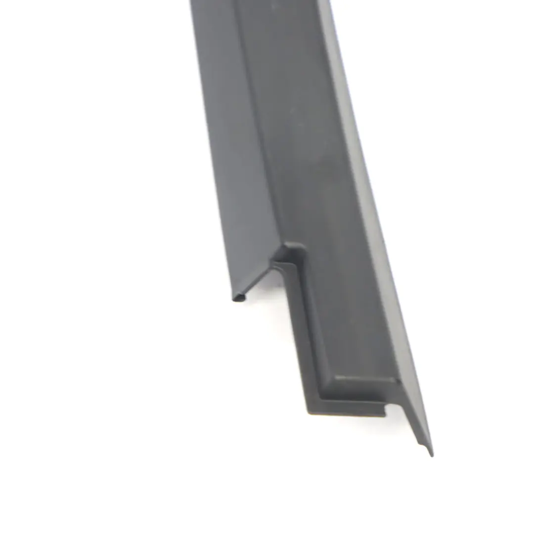 sello ventana trasera izquierda puerta marco sellado para Mercedes S204 con número de pieza A2047350371 Mercedes S204 sello ventana trasera izquierda puerta marco sellado - SKU A2047350371 - Número de pieza A2047350371