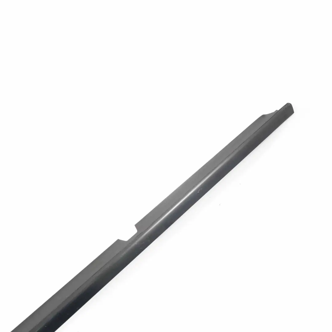 Joint Arriere Gauche Porte Fenetre Moulage pour Mercedes W204 à propos du numéro de pièce A2047353965 Mercedes W204 Joint Arriere Gauche Porte Fenetre Moulage - SKU A2047353965 - Numéro de pièce A2047353965