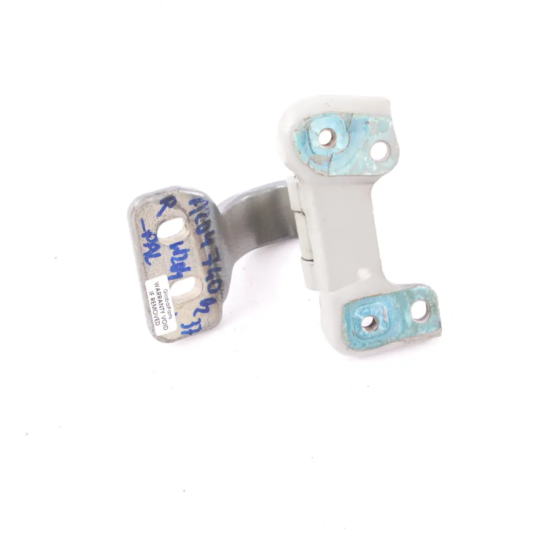 Bisagra Portón Trasero Tapa Maletero Derecha Plata Paladio para Mercedes W204 Estate con número de pieza A2047400237 Mercedes W204 Estate Bisagra Portón Trasero Tapa Maletero Derecha Plata Paladio - SKU A2047400237-PAL - Número de pieza A2047400237