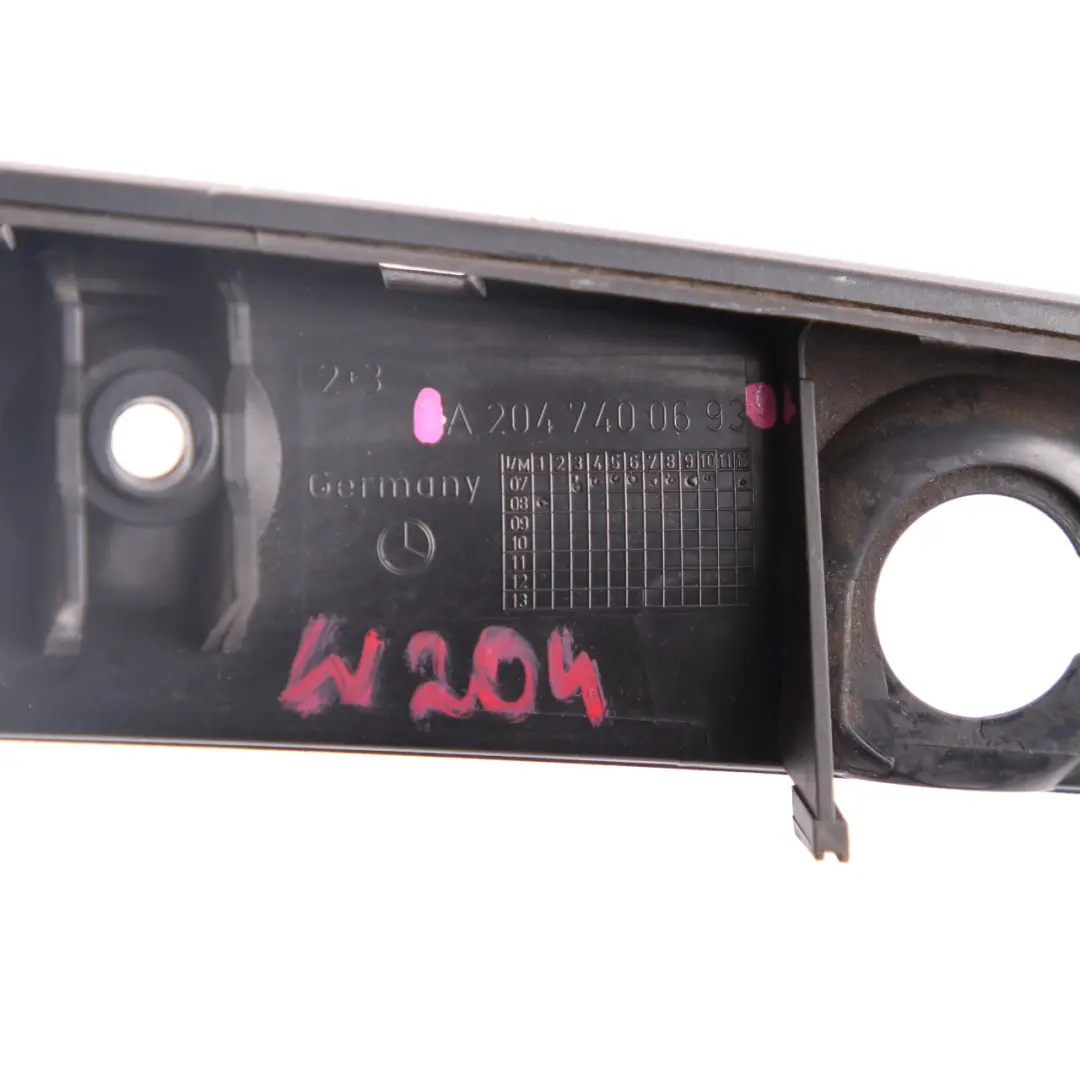 Mercedes W204 Tailgate Handle Mount Saloon Boot Lid Handle Bracket Strip - SKU A2047400693 - Part number A2047580002