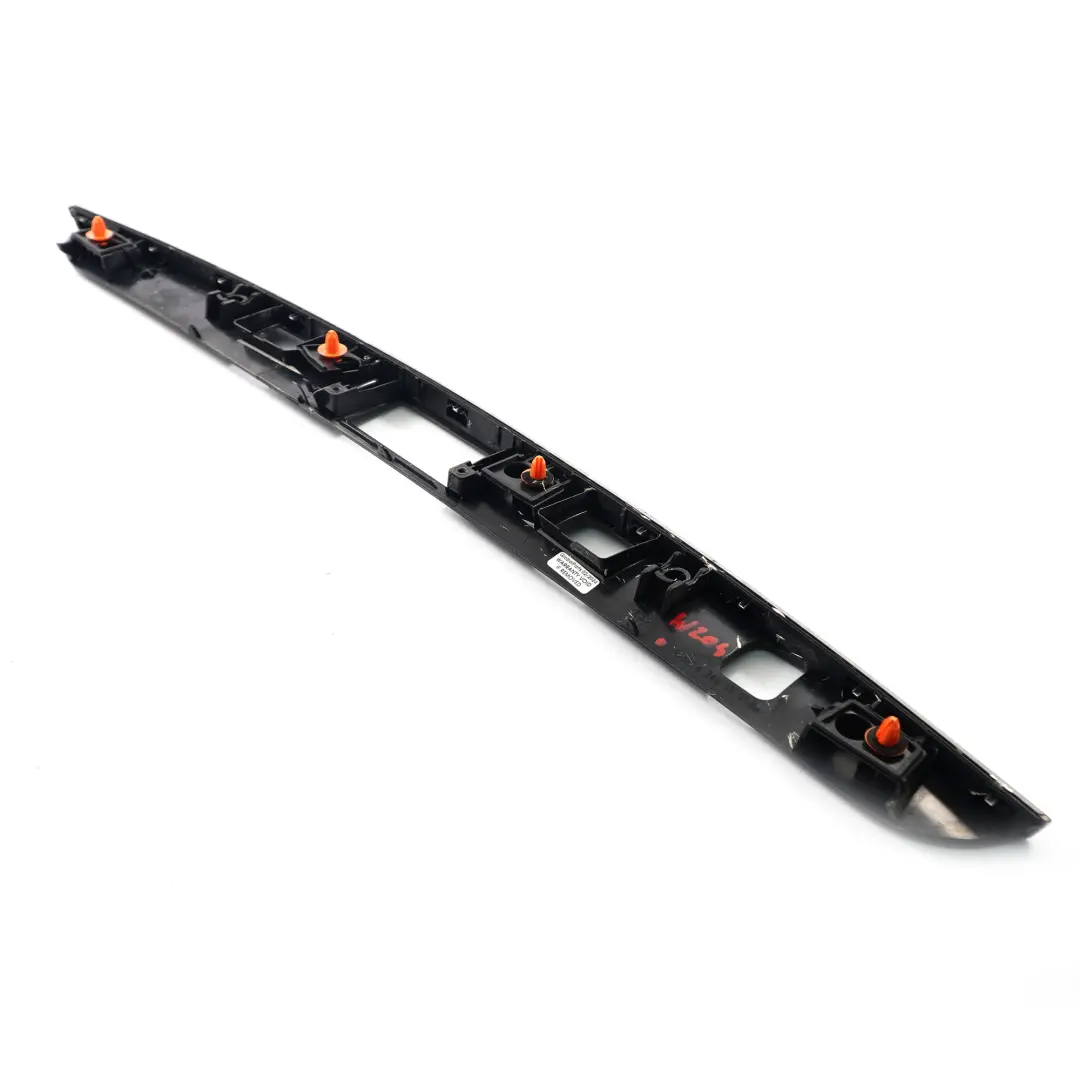 Mercedes S204 Portellone posteriore Coperchio maniglia striscia - SKU A2047401693 - Numero di parte A2047401693