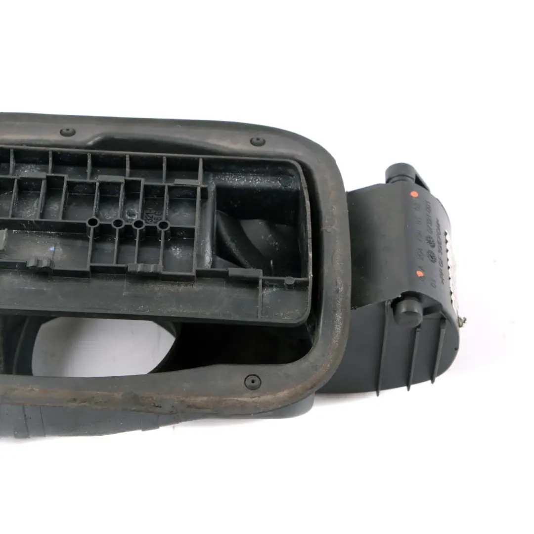 Mercedes W204 Kraftstoffeinfüllstutzen Klappe Deckel Träger Kappe - SKU A2047500103 - Teilenummer A2047500103