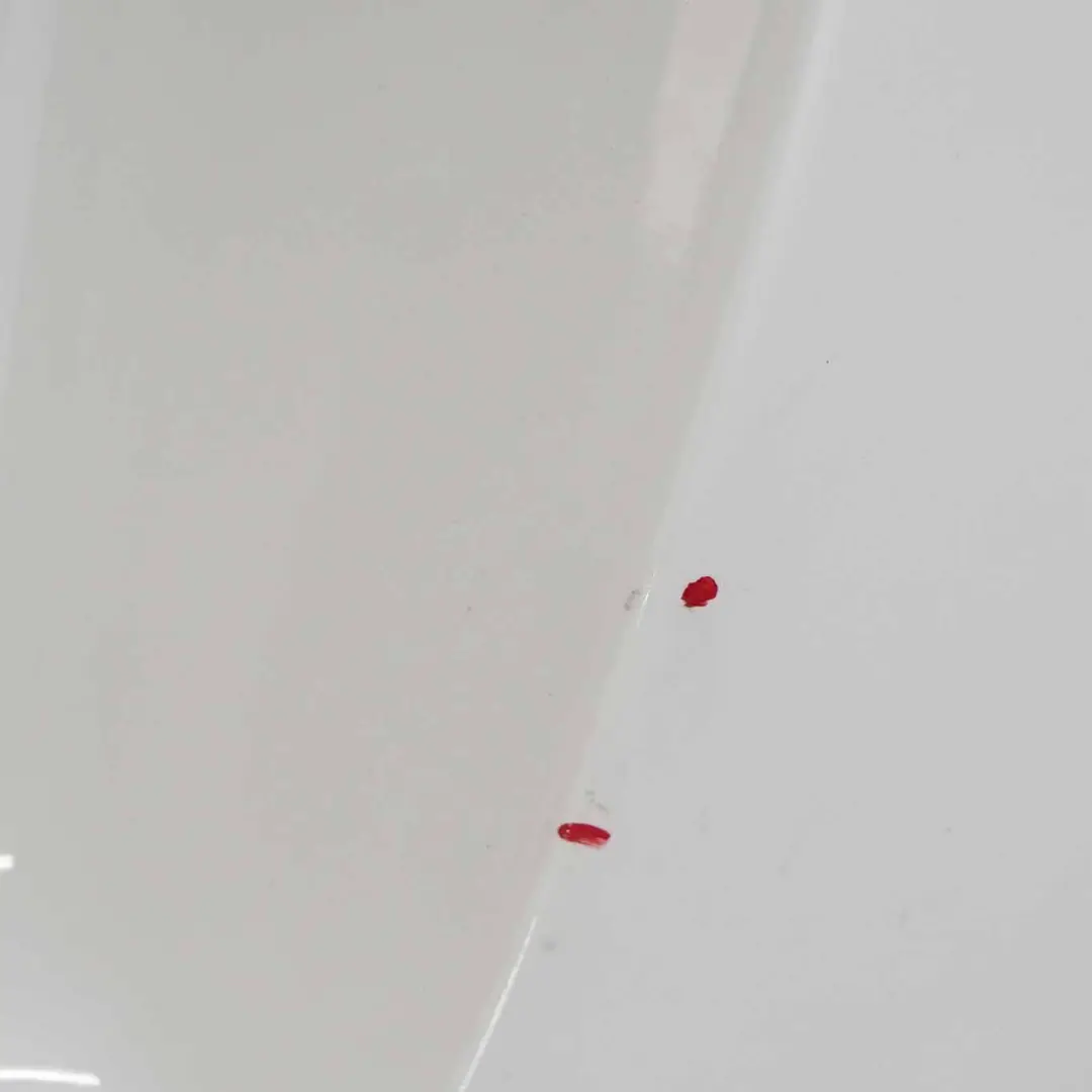 Klapa Bagażnika Diamond White - 799 do Mercedes C204 o numerze A2047500275 Mercedes C204 Klapa Bagażnika Diamond White - 799 - SKU A2047500275-DWM - Numer Części A2047500275