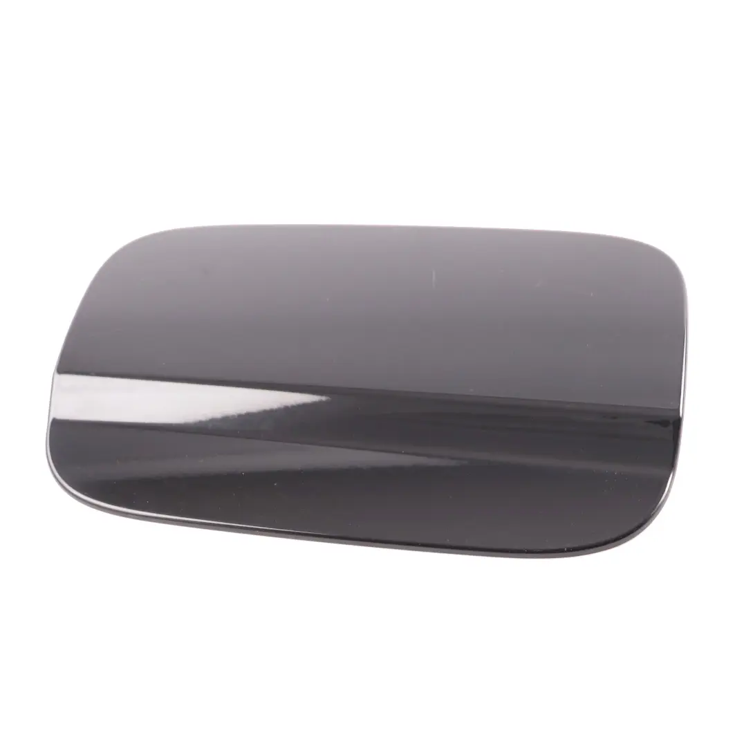 Mercedes W204 Tankklappe Tankdeckel Abdeckung Obsidian Schwarz - 197 - SKU A2047540009-BLA - Teilenummer A2047540009