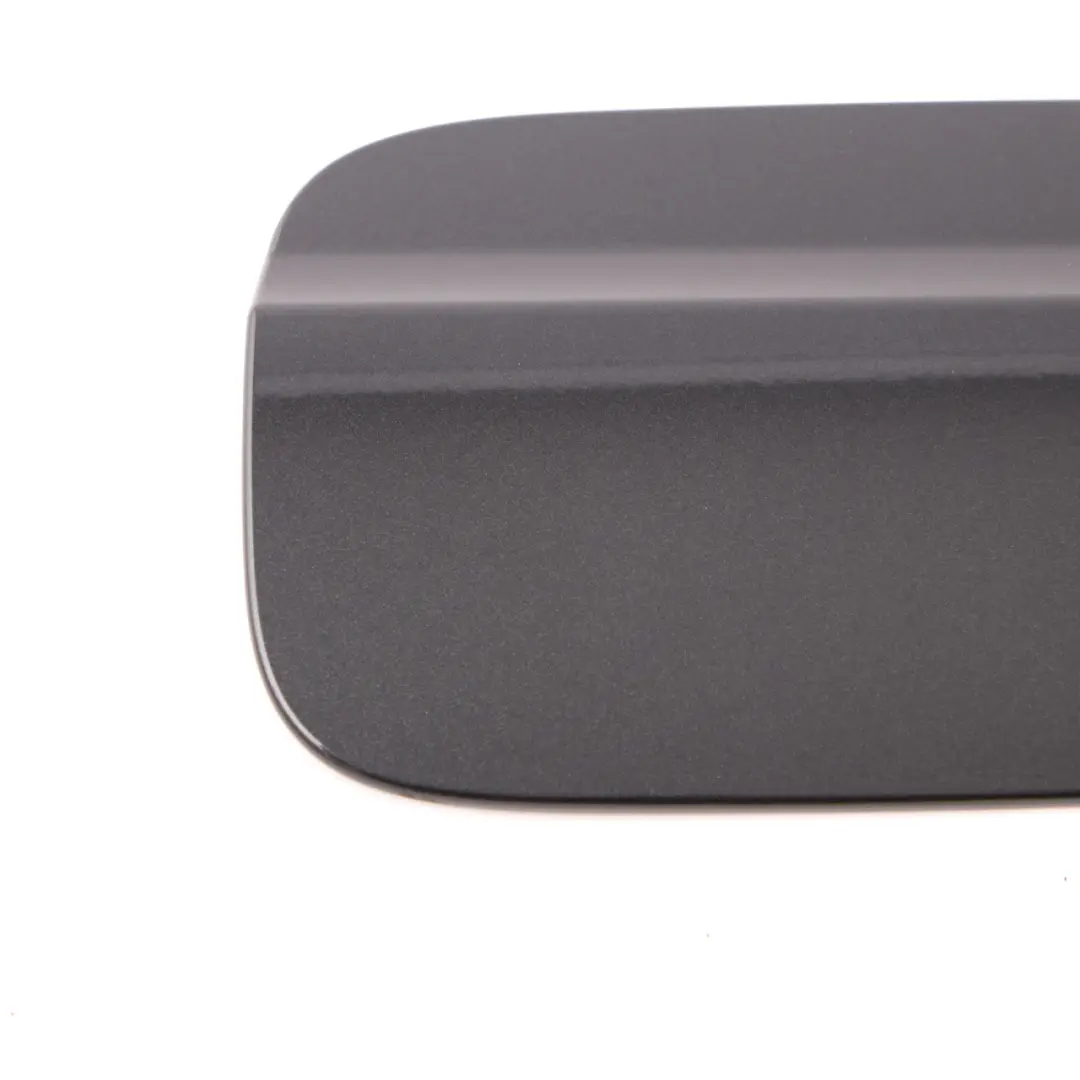 Mercedes W204 Kraftstoffklappe Tankdeckel Abdeckung Magnetit Schwarz - SKU A2047540009-MTS - Teilenummer A2047540009