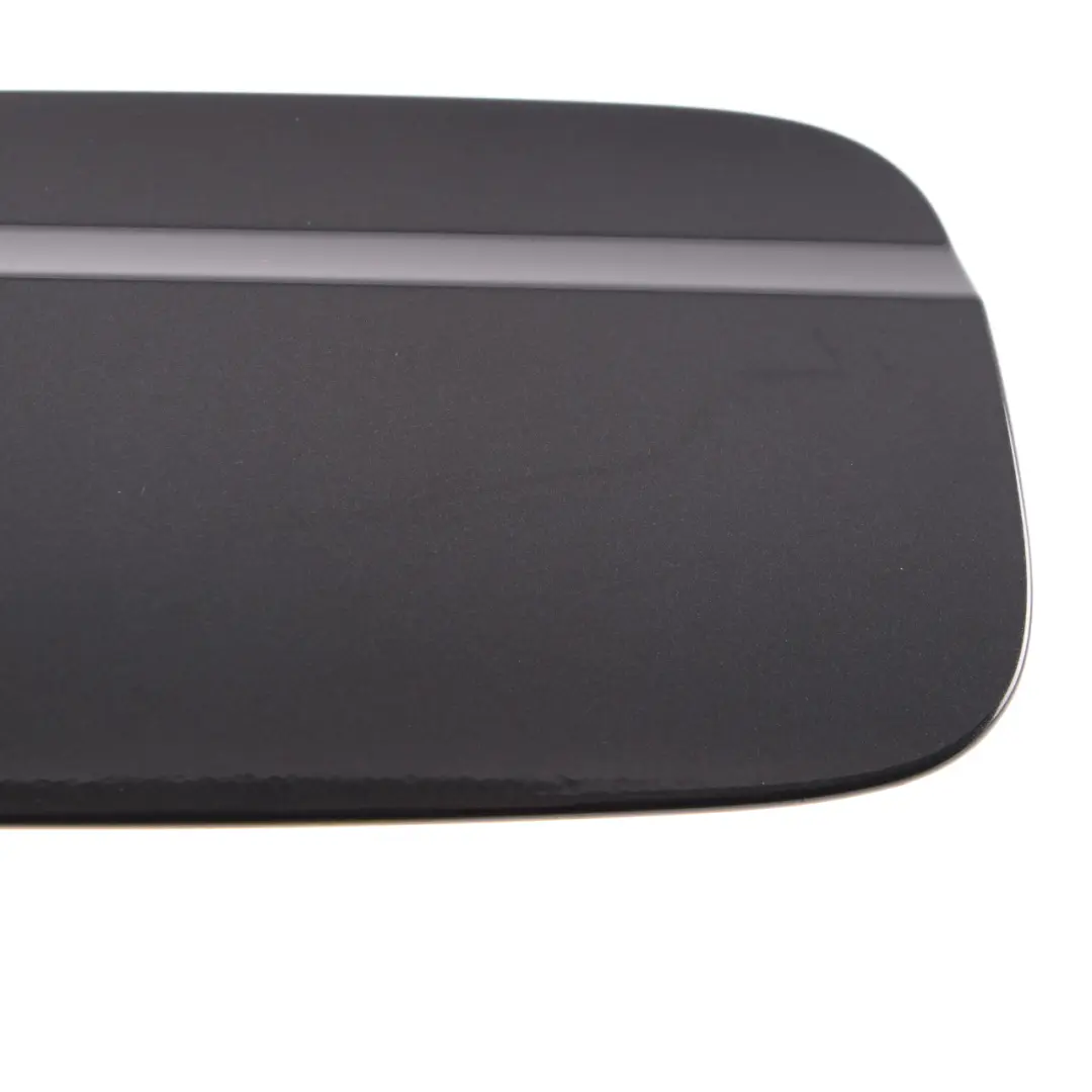Mercedes W204 Coperchio tappo serbatoio ribalta nero magnetite - 183 - SKU A2047540009-MTS - Numero di parte A2047540009