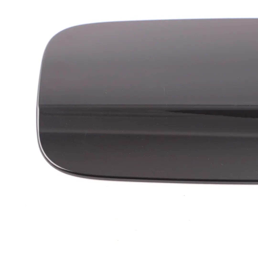 Mercedes W204 Tankklappe Tankdeckel Abdeckung Obsidian Schwarz - 197 - SKU A2047540009-OB - Teilenummer A2047540009