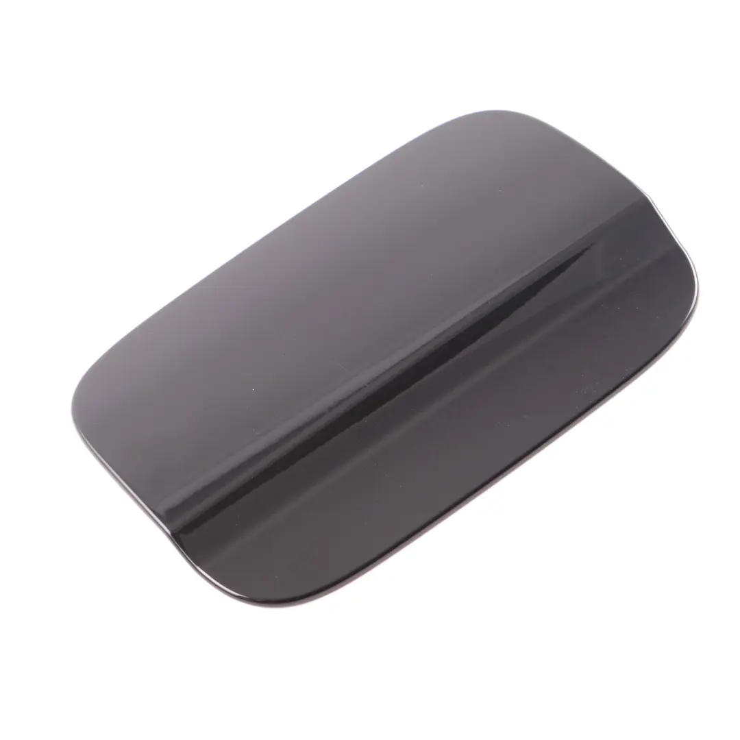 Coperchio Tappo Serbatoio Obsidian Black - 197 per Mercedes W204 con numero di parte A2047540009 Mercedes W204 Coperchio Tappo Serbatoio Obsidian Black - 197 - SKU A2047540009-OB - Numero di parte A2047540009