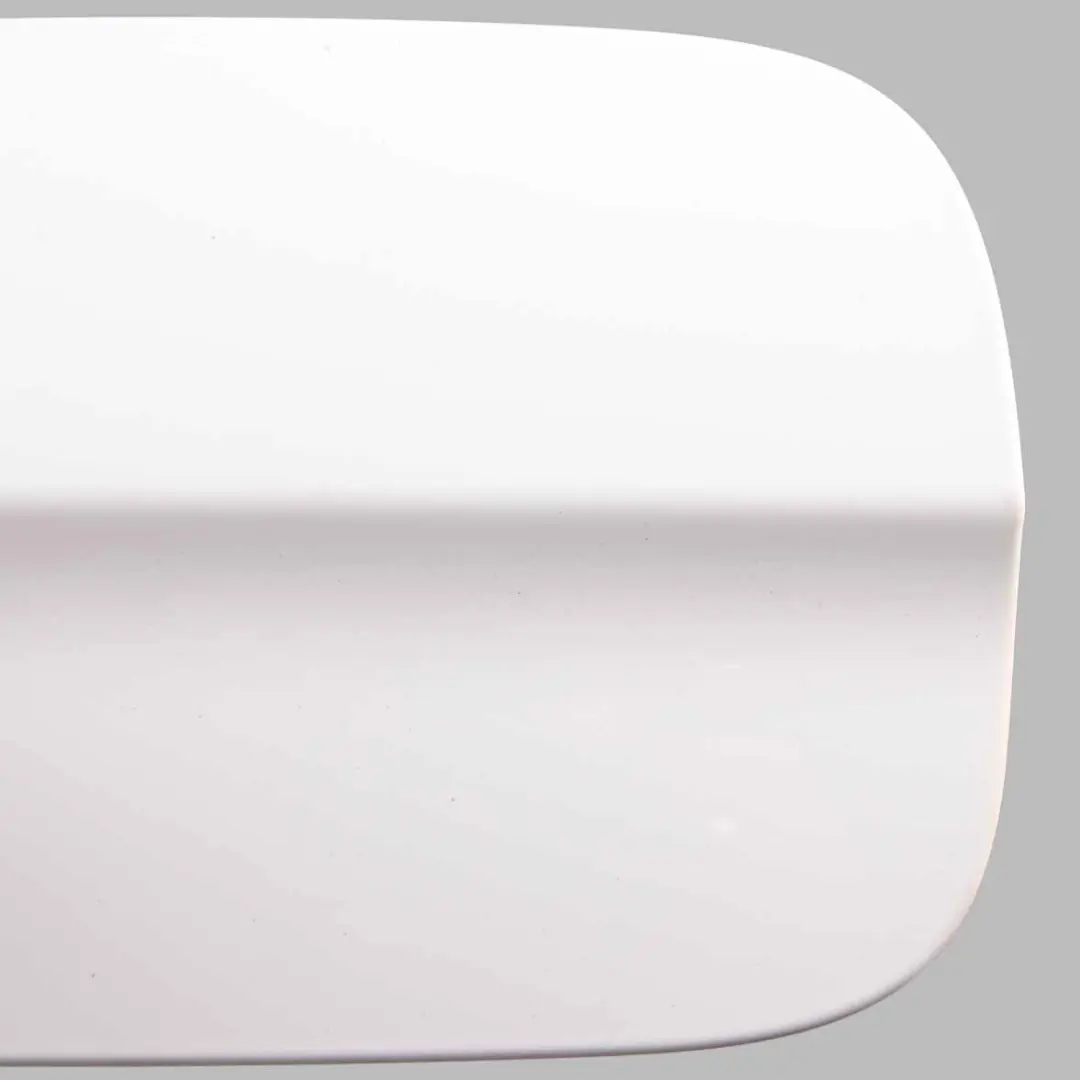 Mercedes C204 Coupe Tapón Llenado Tapa Combustible Blanco 149 - SKU A2047570506-POL - Número de pieza A2047570506