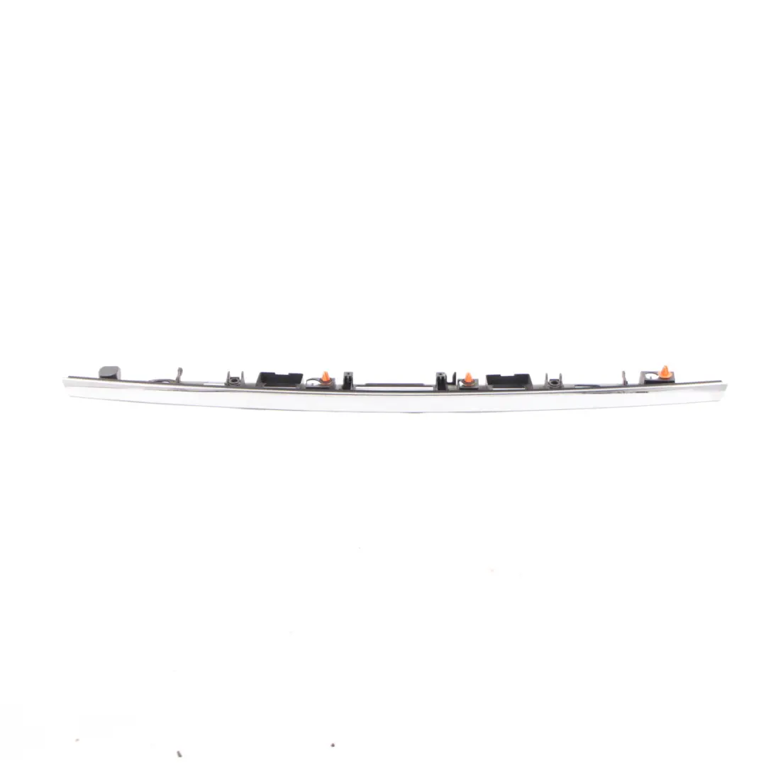 Mercedes-Benz Clase C W204 Berlina Coupe Boot Tailgate Handle Chrome Cover para con número de pieza A2047580002 Mercedes-Benz Clase C W204 Berlina Coupe Boot Tailgate Handle Chrome Cover - SKU A2047580002-1 - Número de pieza A2047580002