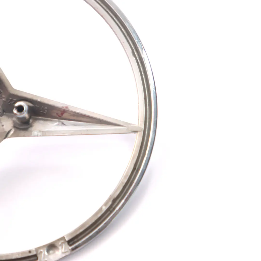 Kofferraum Emblem Heckklappe Stern Logo für Mercedes W204 Kombi mit Teilenummer A2047580158 Mercedes W204 Kombi Kofferraum Emblem Heckklappe Stern Logo - SKU A2047580158 - Teilenummer A2047580158