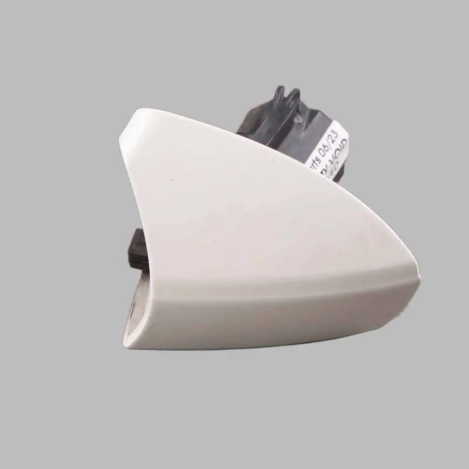  Poignée Porte Mercedes W176 W204 Grappin Avant Arrière Gauche Calcite Blanc-650 - SKU A2047600170-CW - Numéro de pièce A2047600170