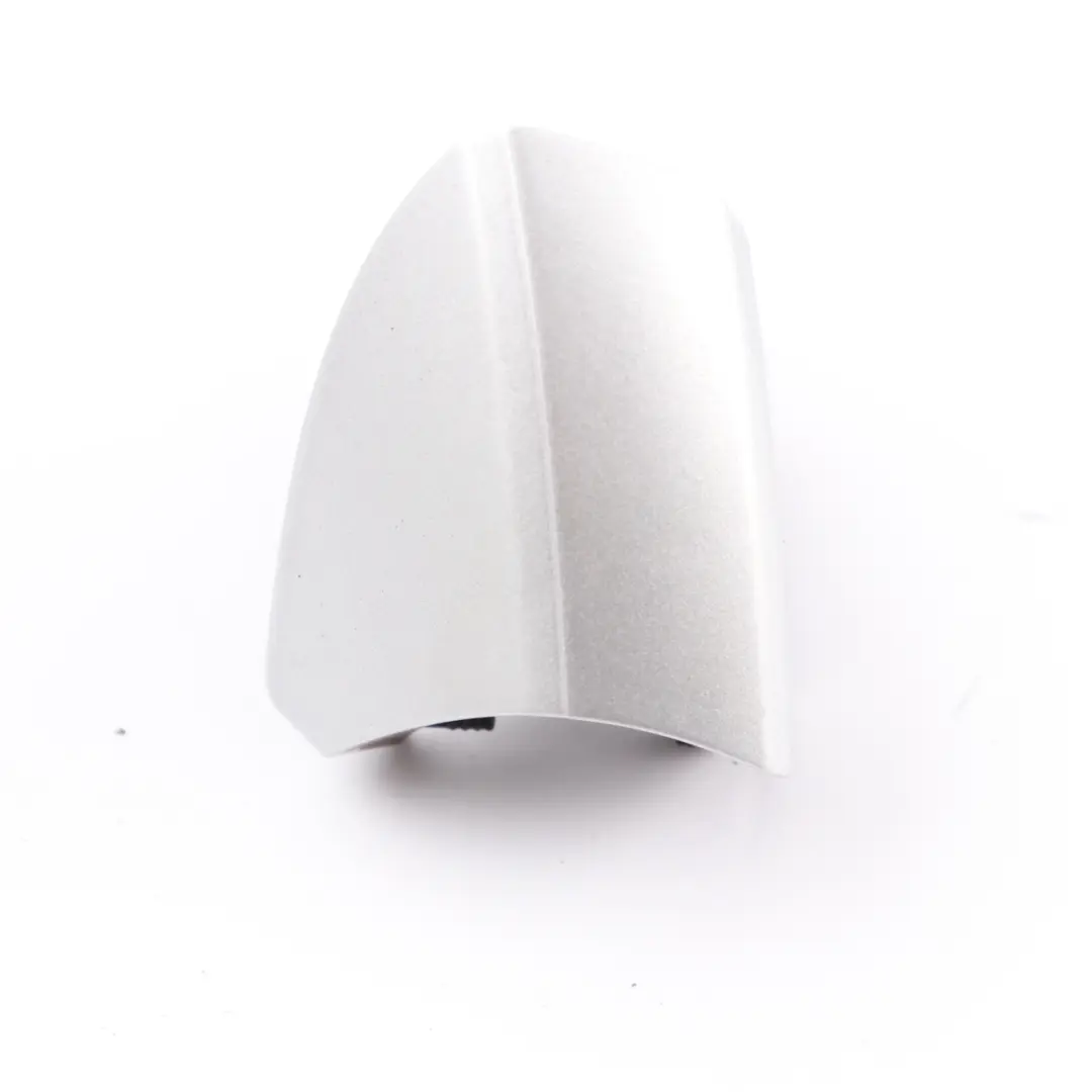 Poignée de Porte Avant Arrière Gauche Argent Iridium - 775 pour Mercedes W176 W204 à propos du numéro de pièce A2047600170 Mercedes W176 W204 Poignée de Porte Avant Arrière Gauche Argent Iridium - 775 - SKU A2047600170-IRS - Numéro de pièce A2047600170