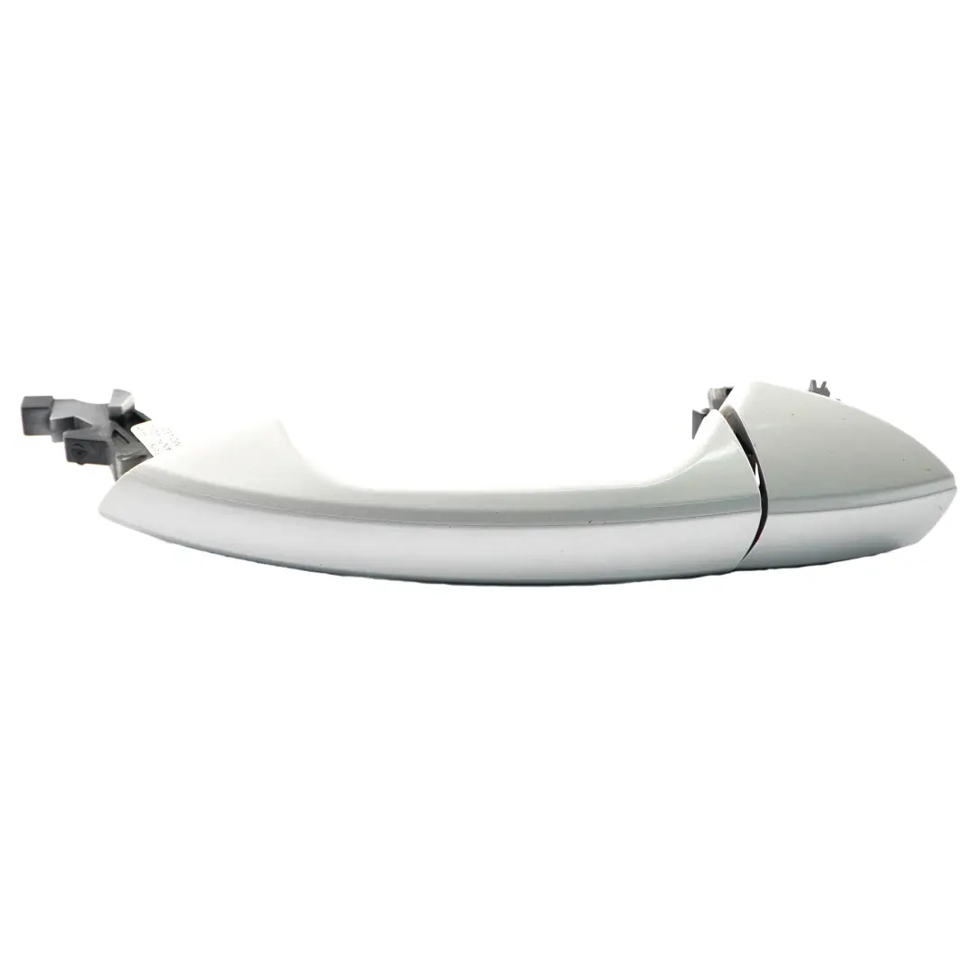 Mercedes W204 tirador de la puerta izquierda fuera plata polar metalizado - 761 - SKU A2047600170-PLS - Número de pieza A2047600170