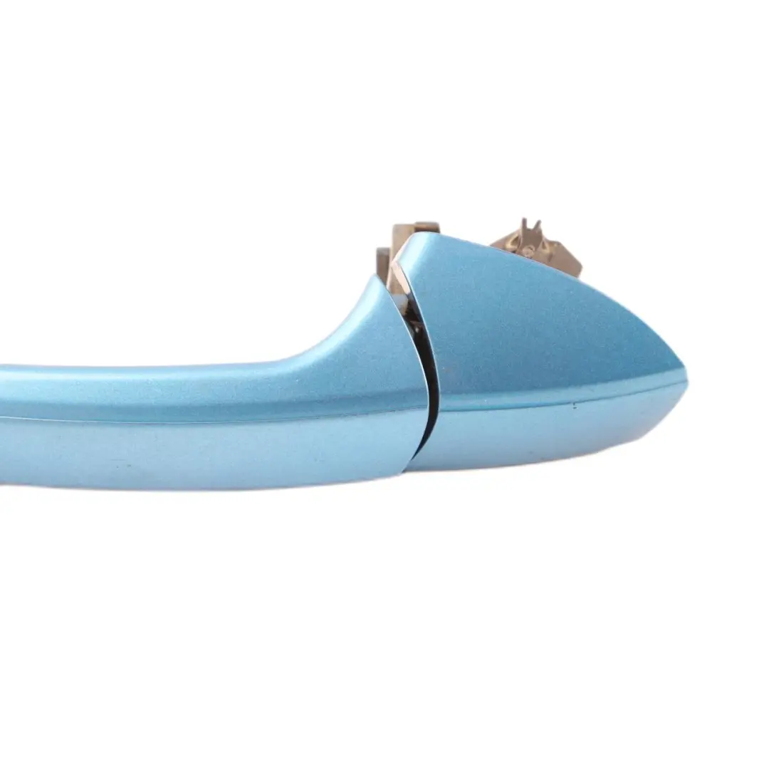 Asidero Puerta Trasera Izquierda South Sea Blue Metallic 162 para Mercedes W176 W204 con número de pieza A2047600170 Mercedes W176 W204 Asidero Puerta Trasera Izquierda South Sea Blue Metallic 162 - SKU A2047600170-SSB - Número de pieza A2047600170