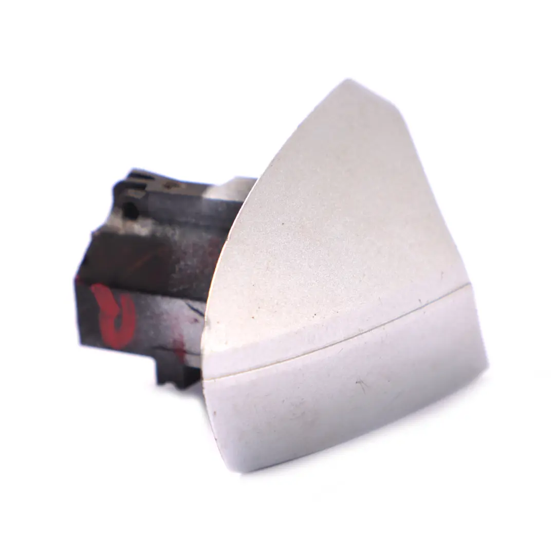 Abdeckung Mercedes W204 W207 Türgriff Vorne Hinten Rechts Iridium Silber - 775 für mit Teilenummer A2047600420 Abdeckung Mercedes W204 W207 Türgriff Vorne Hinten Rechts Iridium Silber - 775 - SKU A2047600270-IRS2 - Teilenummer A2047600420