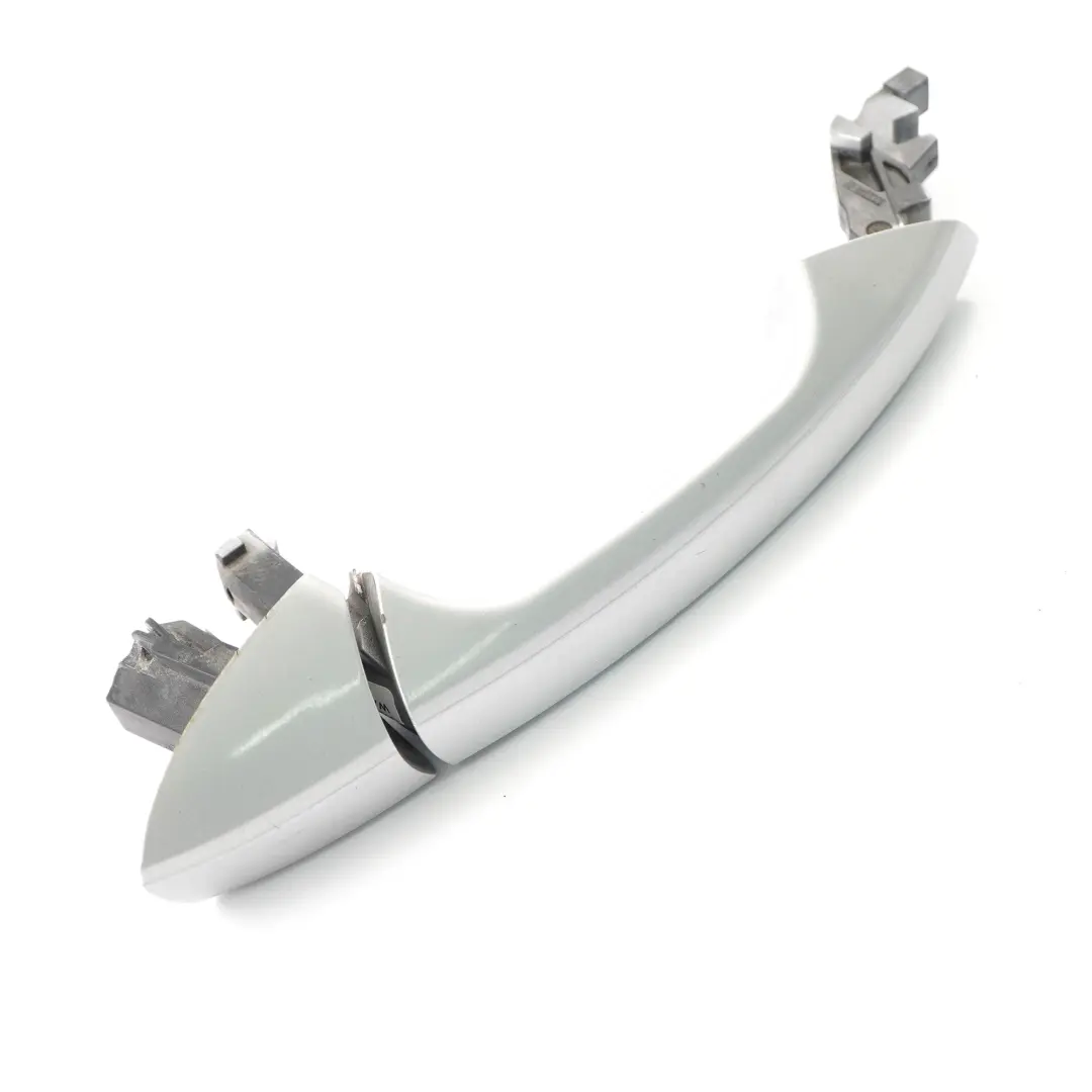 Tirador Puerta Mercedes W176 W204 Agarre Delantero Trasero Derecho Plata Polar para con número de pieza A2047600270 Tirador Puerta Mercedes W176 W204 Agarre Delantero Trasero Derecho Plata Polar - SKU A2047600270-PLS1 - Número de pieza A2047600270