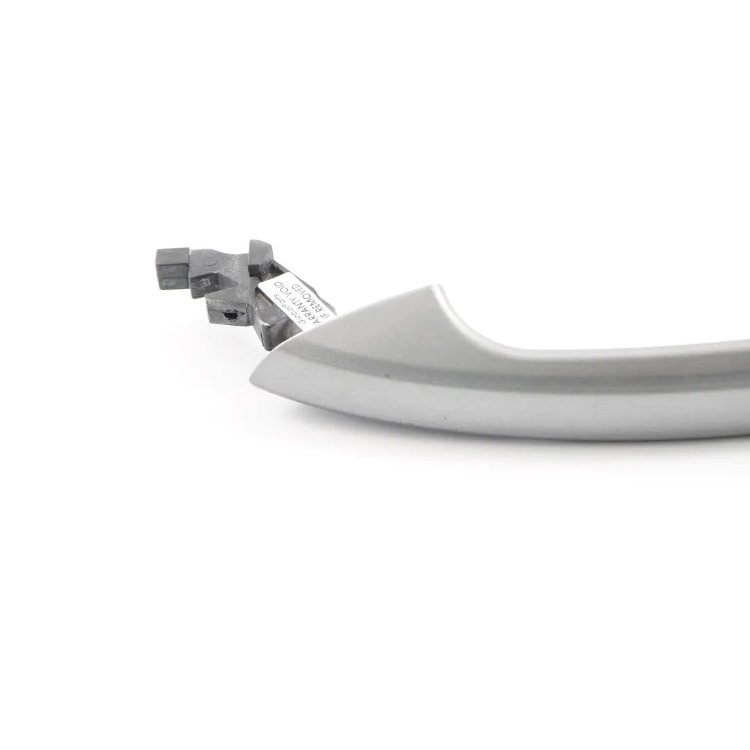 Mercedes W204 Asidero Puerta Trasera Izquierda Palladium Silver - 792 - SKU A2047600320-PAL - Número de pieza A2047600320