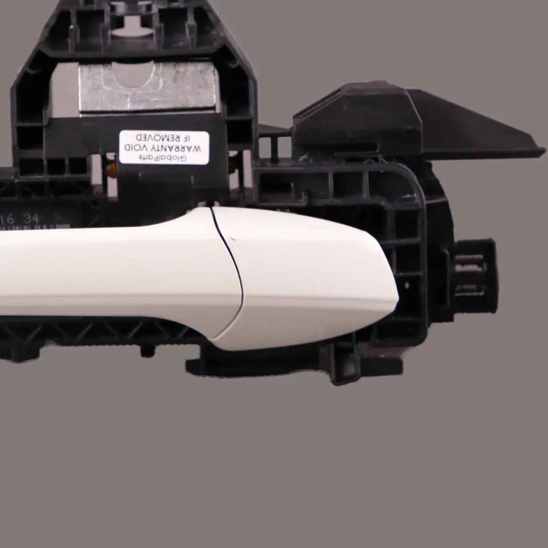 Door Handle Mercedes W176 Rear Right O/S Outside Calcite White to with Part number A2047601634 Door Handle Mercedes W176 Rear Right O/S Outside Calcite White - SKU A2047601634-CW - Part number A2047601634