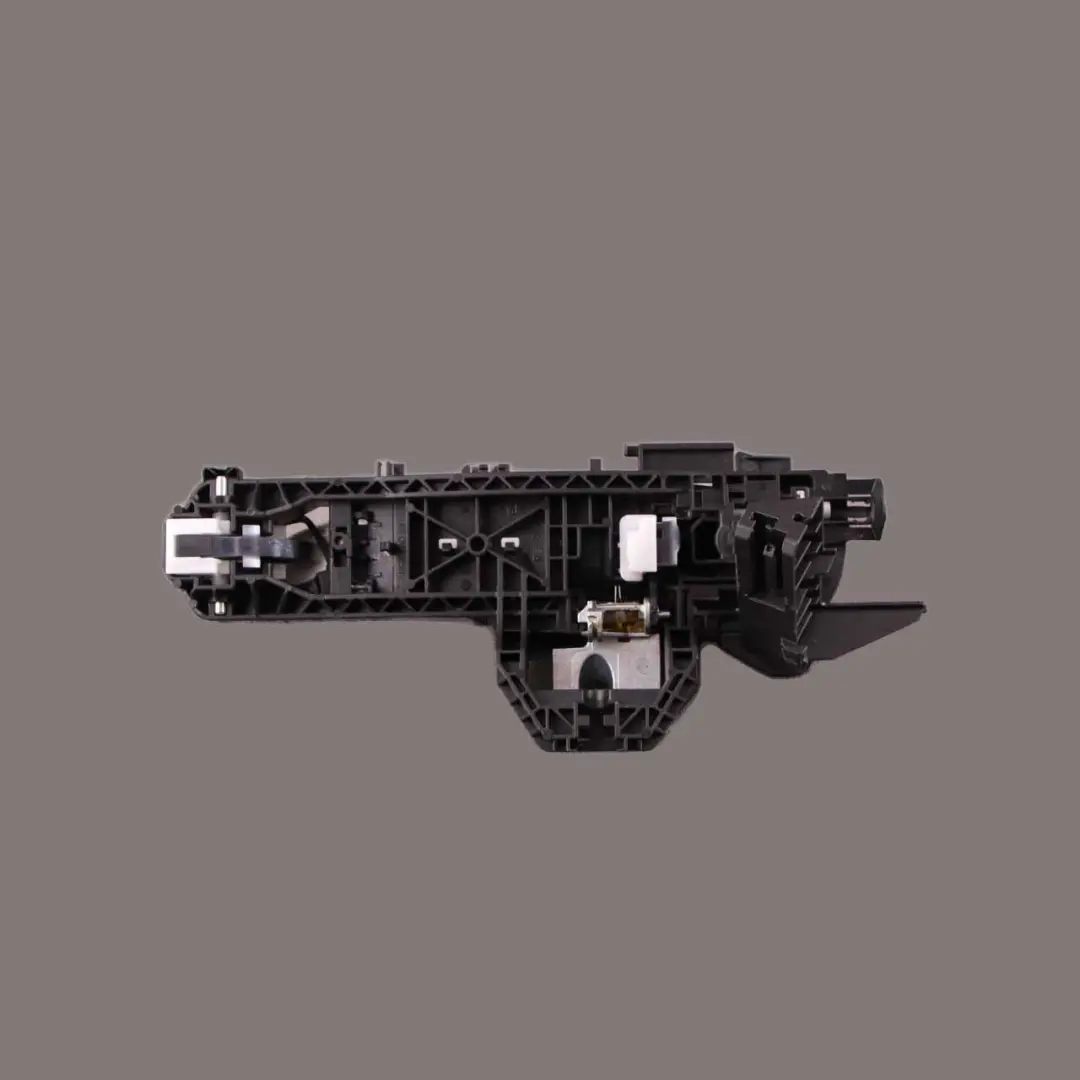 Door Handle Mercedes W176 Rear Right O/S Outside Calcite White to with Part number A2047601634 Door Handle Mercedes W176 Rear Right O/S Outside Calcite White - SKU A2047601634-CW - Part number A2047601634