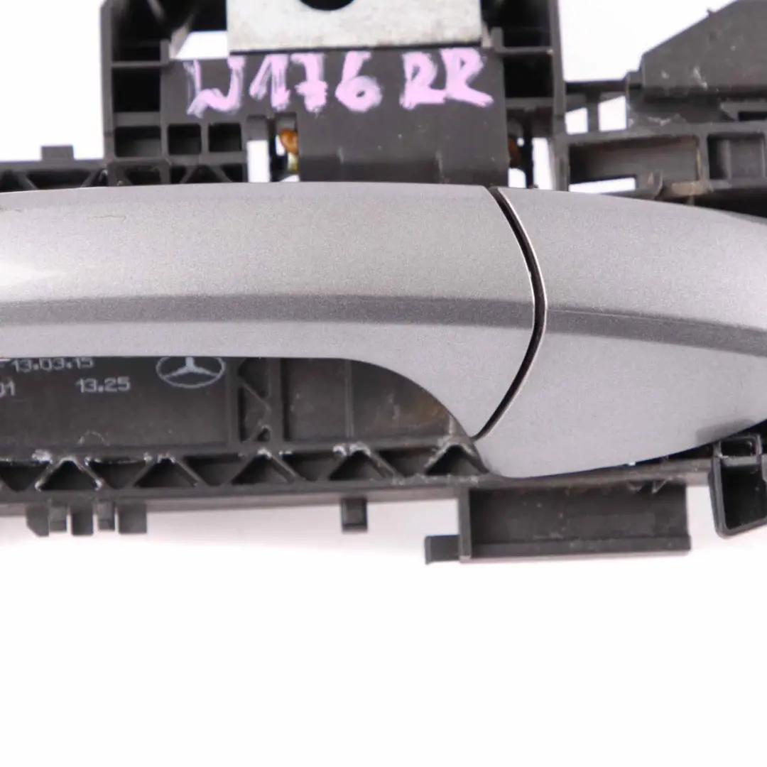 Door Handle Mercedes W176 Rear Right O/S Outside Mountain Grey 787 to with Part number A2047601634 Door Handle Mercedes W176 Rear Right O/S Outside Mountain Grey 787 - SKU A2047601634-MG - Part number A2047601634