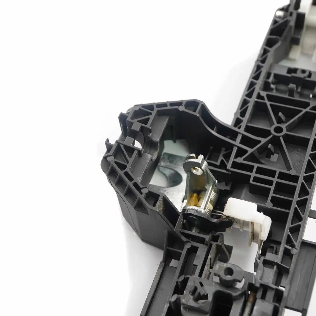 Mercedes W176 Haltegriff Träger Basis Hinten Rechts Tür - SKU A2047601634 - Teilenummer A2047601634