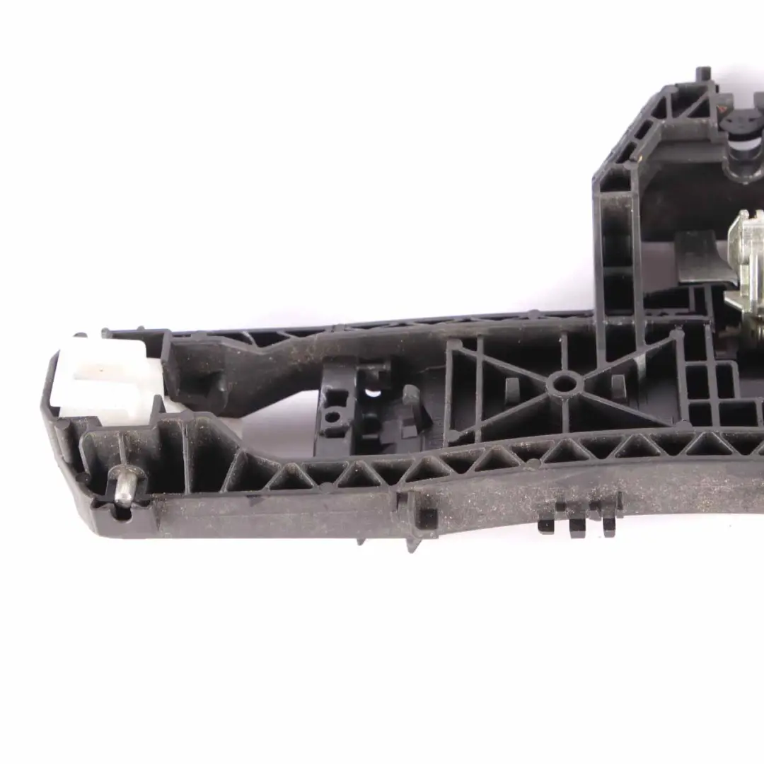 Mercedes W176 Haltegriff Träger Basis Hinten Links Tür N/S - SKU A2047602134 - Teilenummer A2047602134