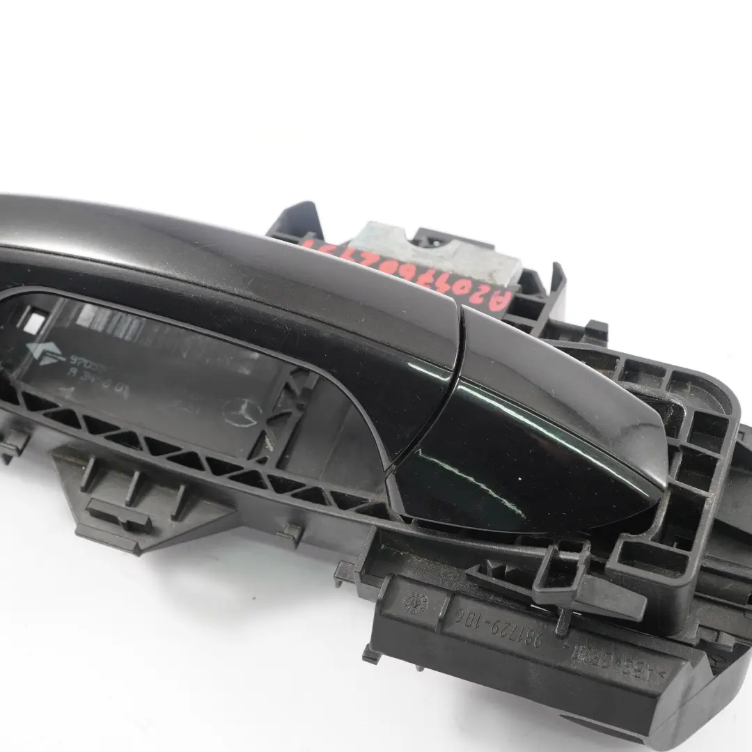 Mercedes W204 Türgriffträger Hinten Rechts Handgriff Obsidian Black Metallic - SKU A2047602434-OB - Teilenummer A2047600834