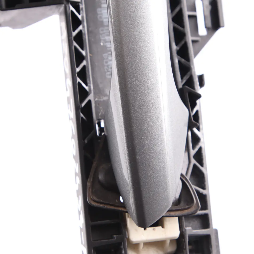 Door Handle Grab Rear Right O/S Palladium Silver 792 A2047600834 to Mercedes W204 with Part number A2047602434 Mercedes W204 Door Handle Grab Rear Right O/S Palladium Silver 792 A2047600834 - SKU A2047602434-PAL - Part number A2047602434