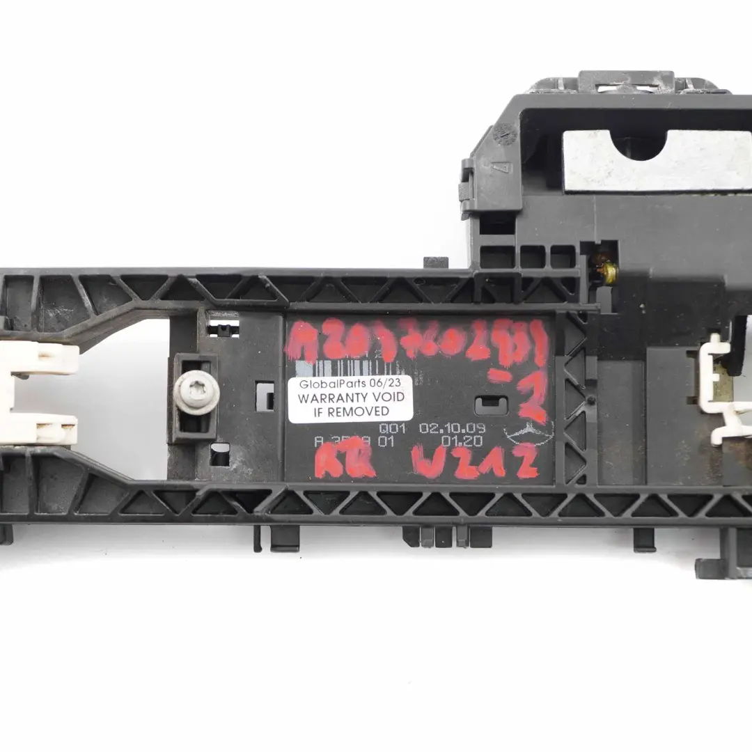  Mercedes-Benz A C W176 W204 Rear Right O/S Door Handle Carrier Base - SKU A2047602434 - Part number A2047600834