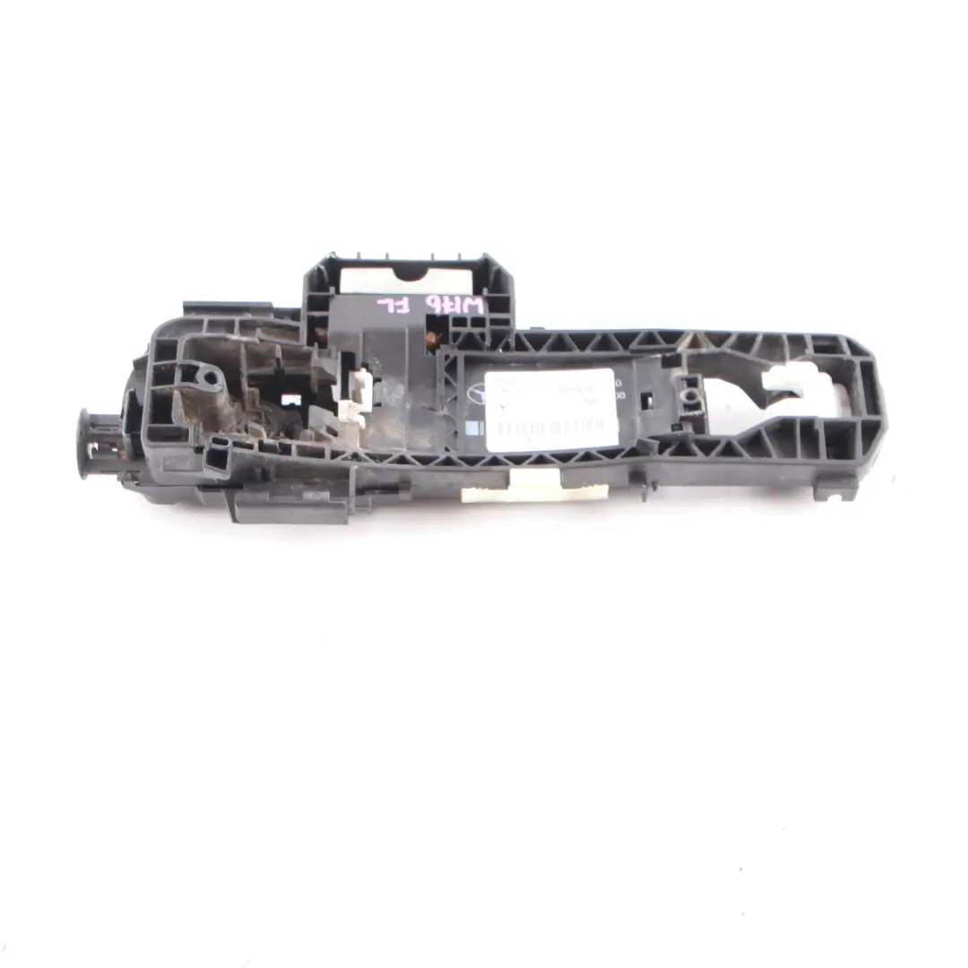 Poignée de porte avant gauche N/S extérieur pour Mercedes W176 à propos du numéro de pièce A2047602700 Mercedes W176 Poignée de porte avant gauche N/S extérieur - SKU A2047602700 - Numéro de pièce A2047602700